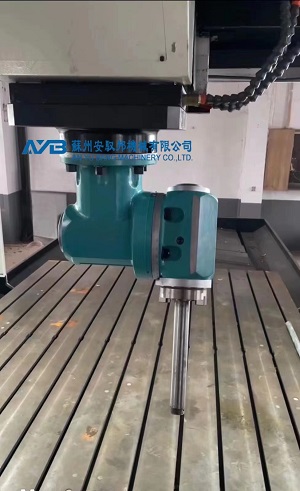 萬能銑頭萬向銑頭加工圖片